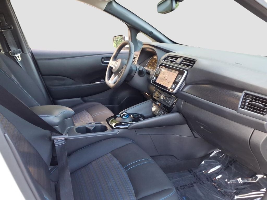 2024 Nissan Leaf SV Plus