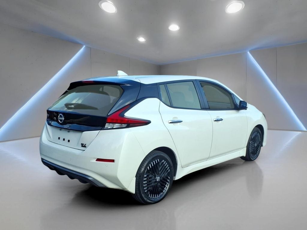 2024 Nissan Leaf SV Plus