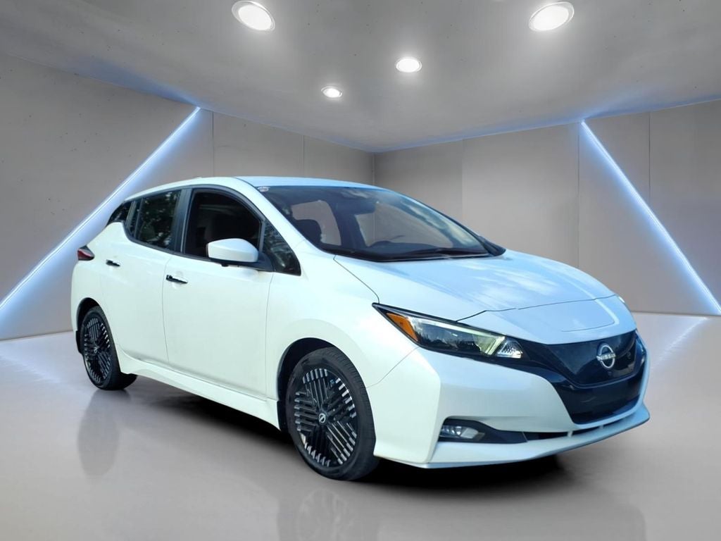2024 Nissan Leaf SV Plus