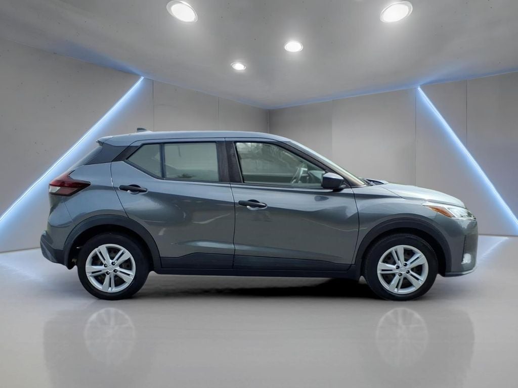 2021 Nissan Kicks S