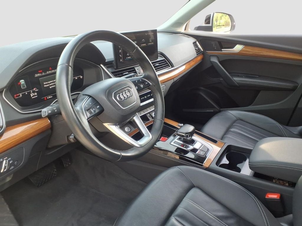 2023 Audi Q5 45 S line Premium quattro