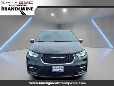 2023 Chrysler Pacifica Hybrid Limited