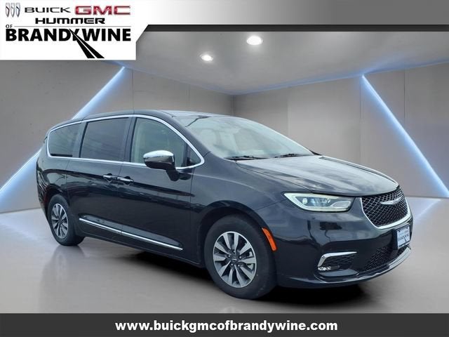 2023 Chrysler Pacifica Hybrid Limited