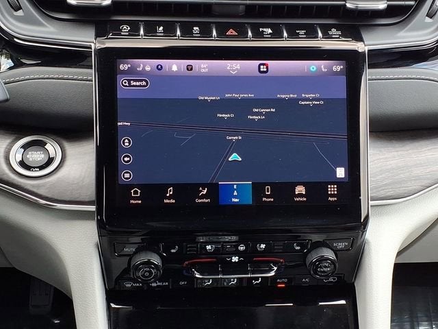 2023 Jeep Grand Cherokee Overland 4x2