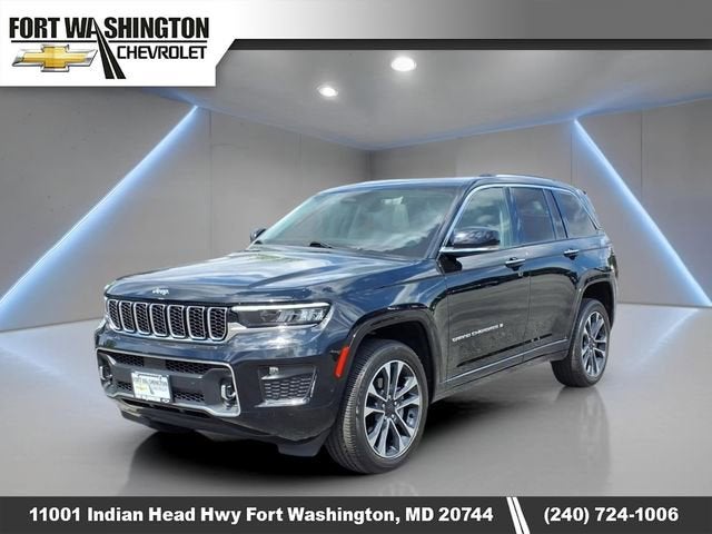 2023 Jeep Grand Cherokee Overland 4x2
