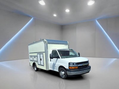 2022 Chevrolet Express Cutaway 3500 Work Van