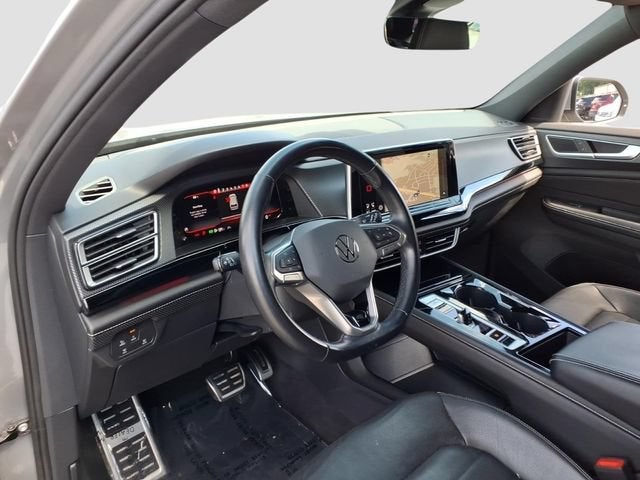 2024 Volkswagen Atlas Cross Sport 2.0T SEL R-Line