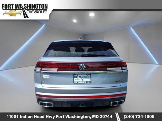 2024 Volkswagen Atlas Cross Sport 2.0T SEL R-Line