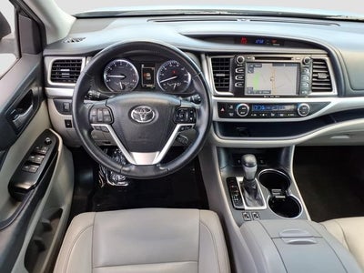 2017 Toyota Highlander XLE