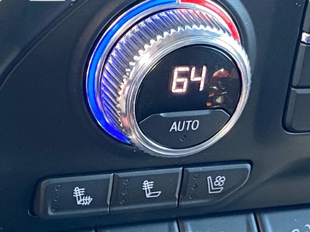 2022 GMC Sierra 1500 Limited Denali w/ Apple CarPlay