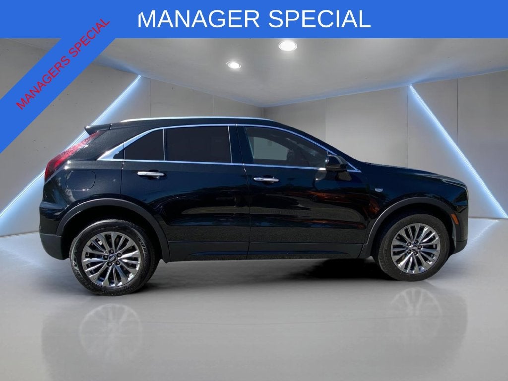2025 Cadillac XT4 Premium Luxury