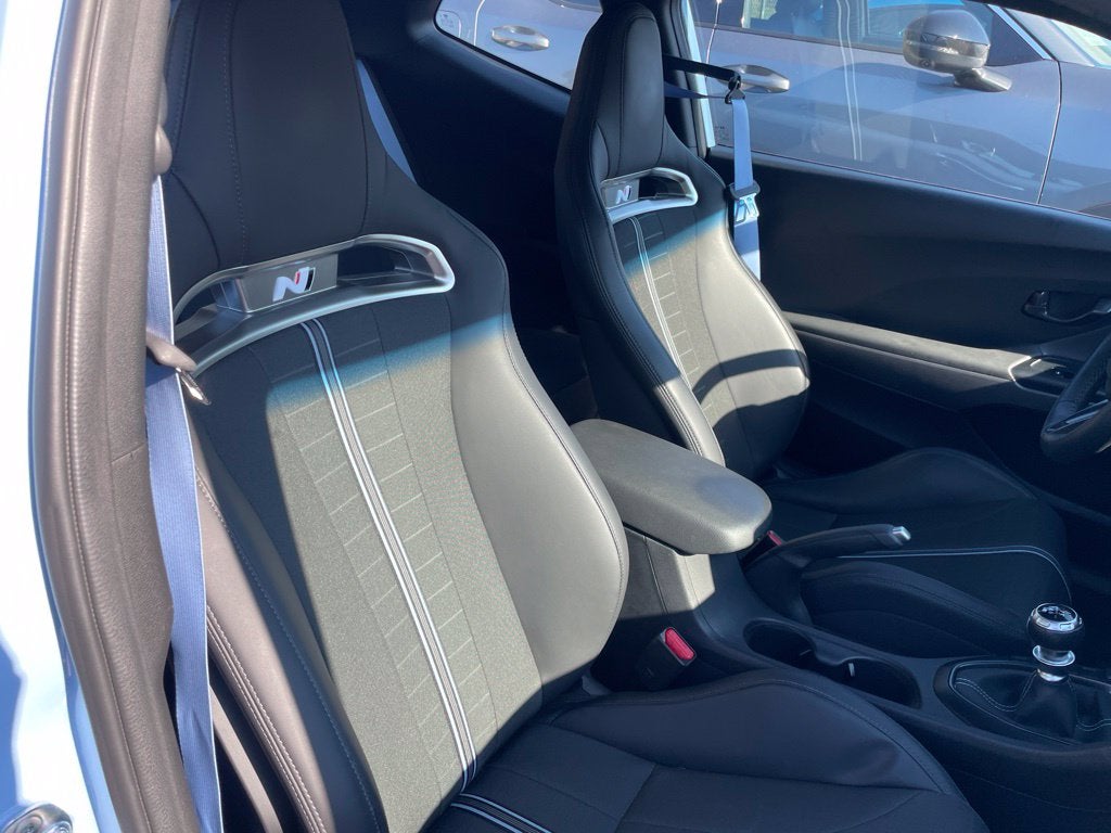 2022 Hyundai Veloster N Base