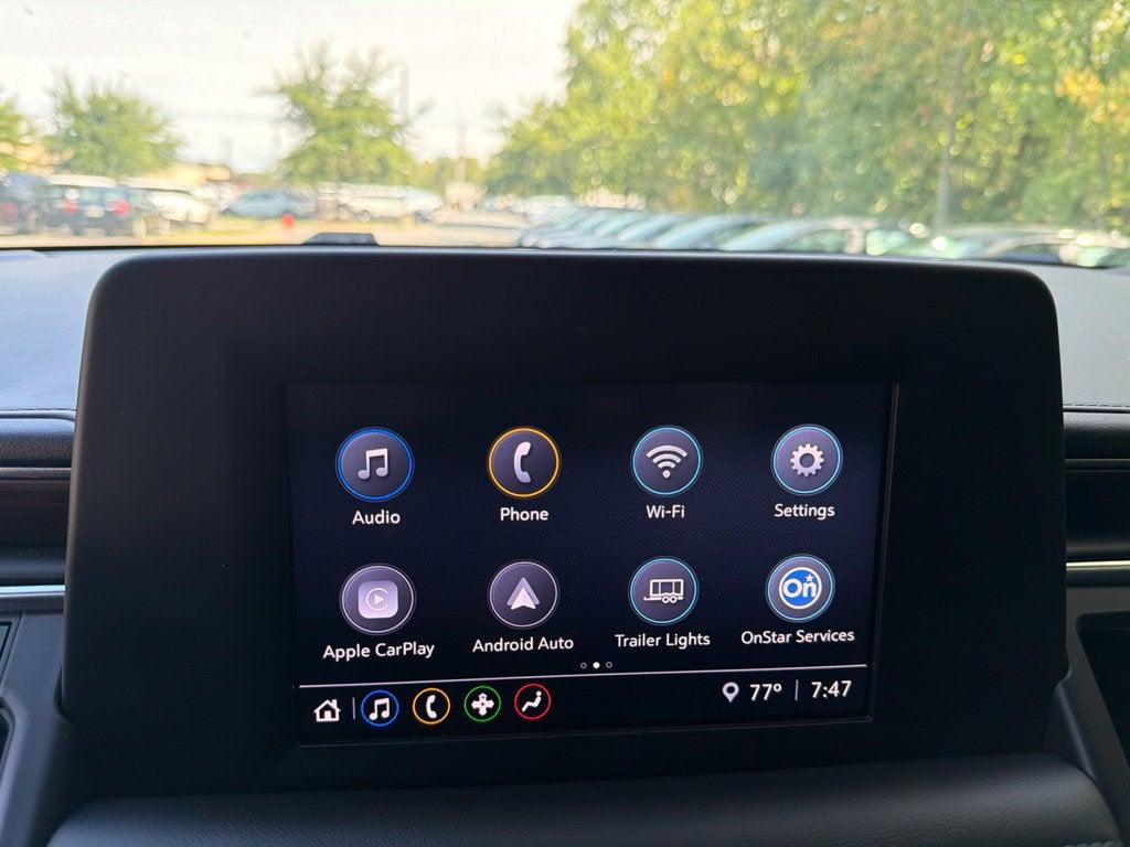 2022 Chevrolet Suburban 4dr 4x4