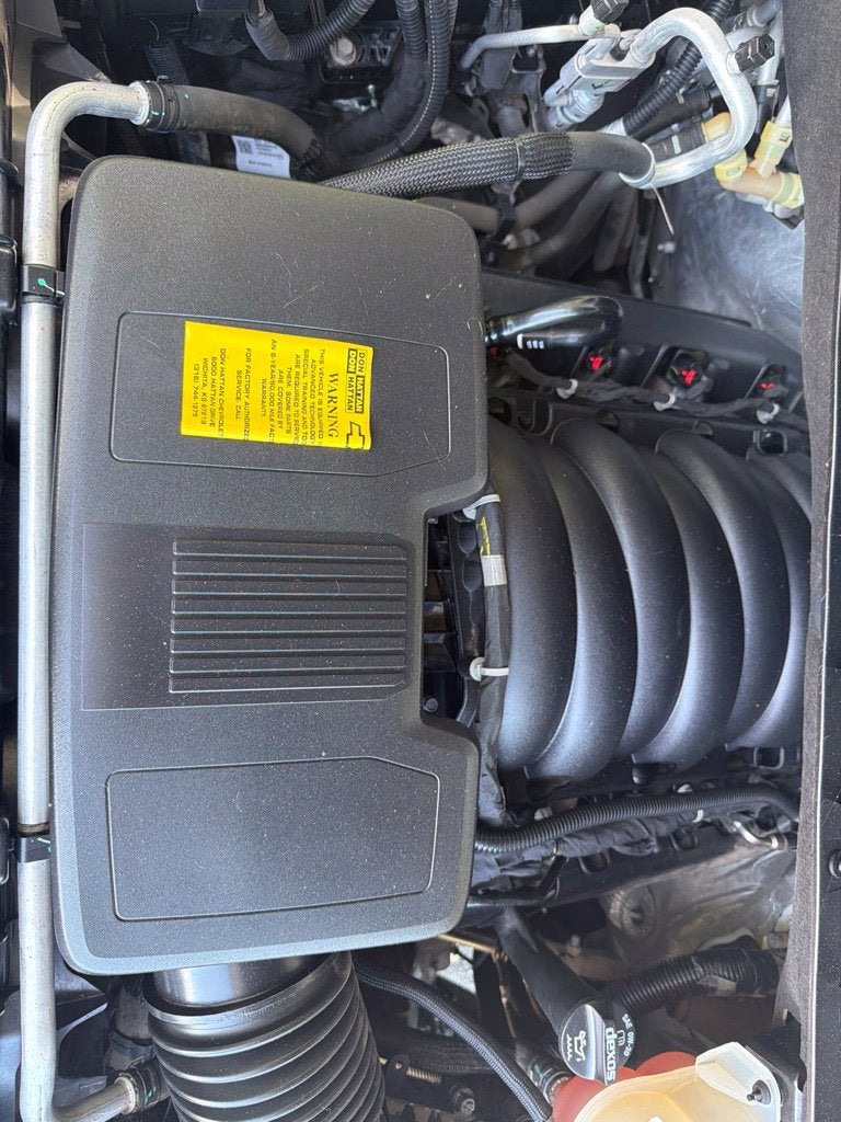 2022 Chevrolet Suburban 4dr 4x4