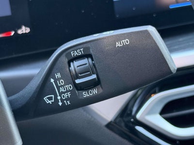 2024 BMW 3 Series 330i xDrive