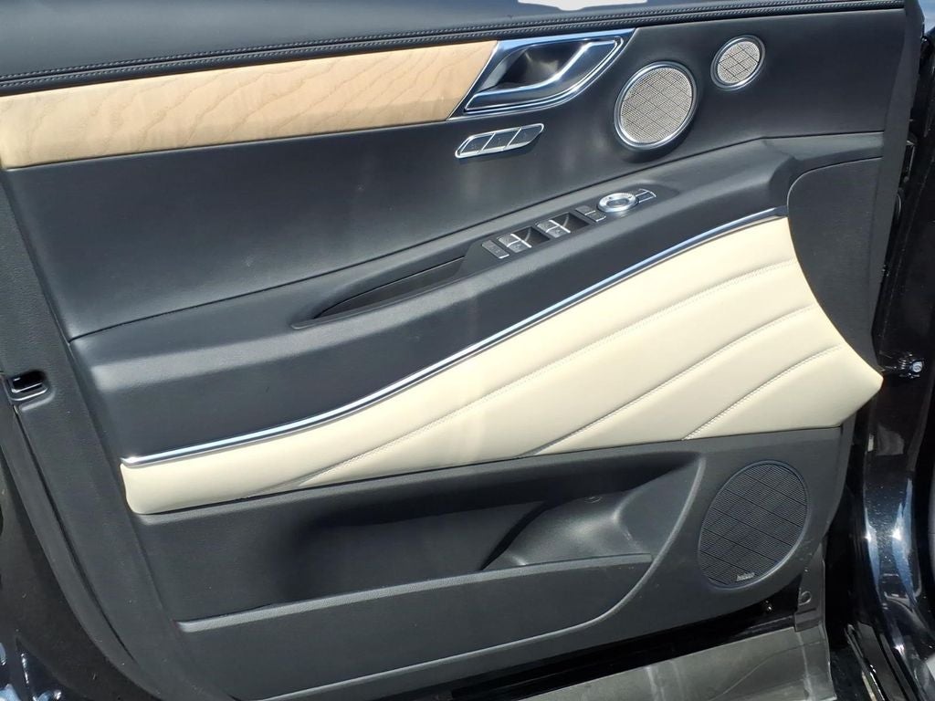 2024 Genesis GV80 3.5T Prestige Prestige Package