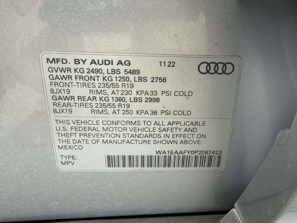 2023 Audi Q5 45 S line Premium quattro