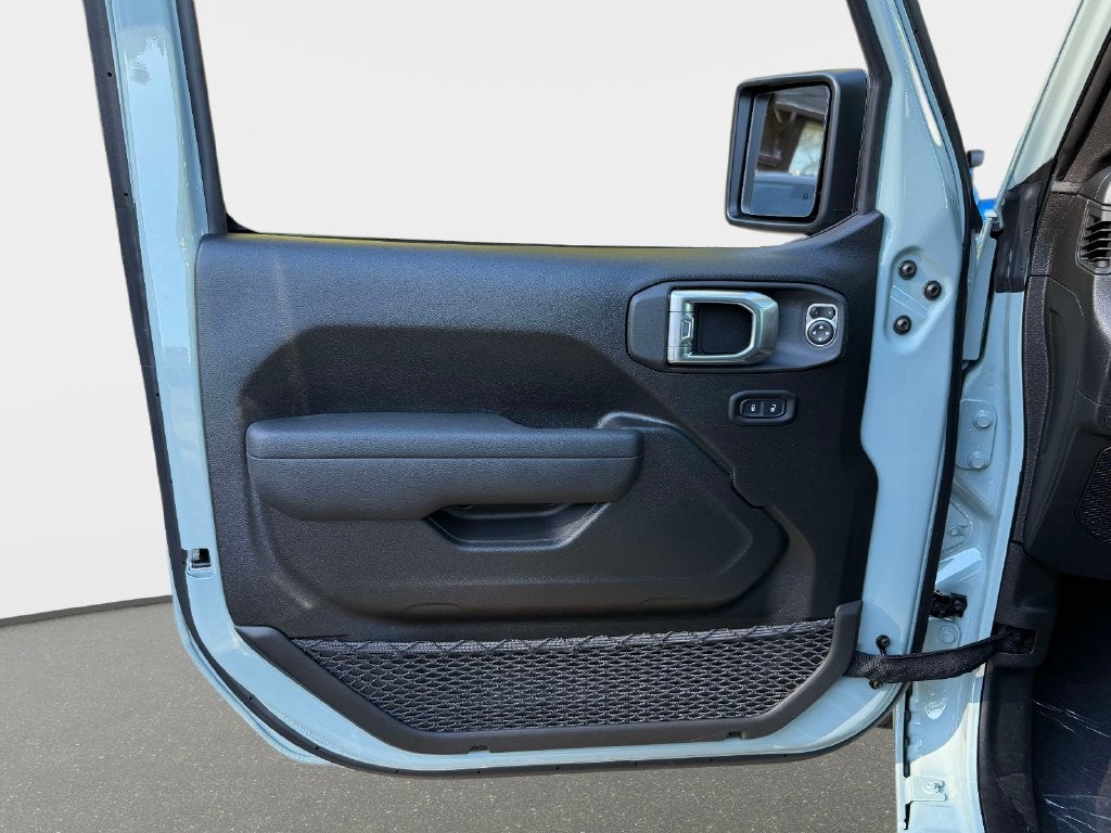 2027 Jeep Wrangler WRANGLER 4-DOOR SPORT S