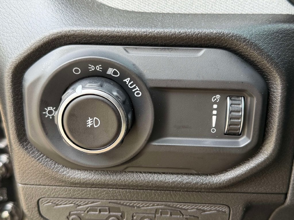 2027 Jeep Wrangler WRANGLER 4-DOOR SPORT S