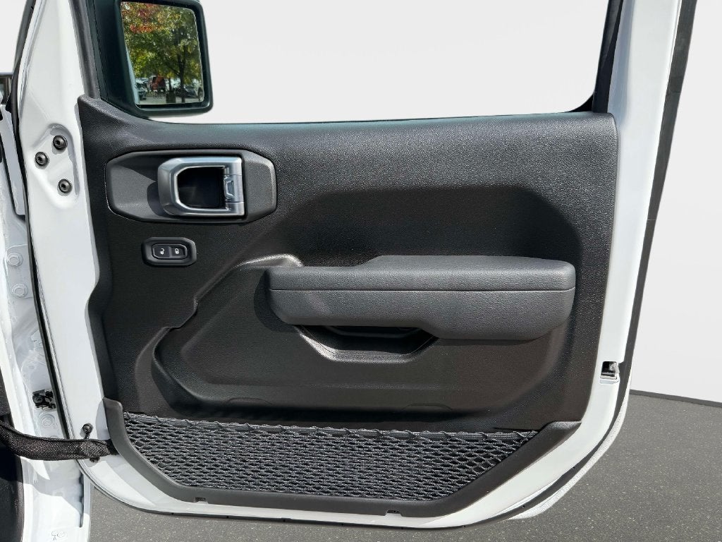 2027 Jeep Wrangler WRANGLER 4-DOOR SPORT S