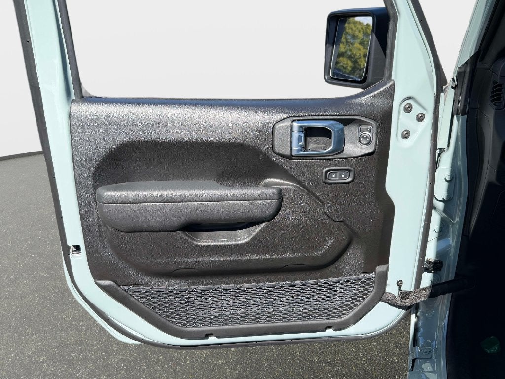 2027 Jeep Wrangler WRANGLER 4-DOOR SPORT S
