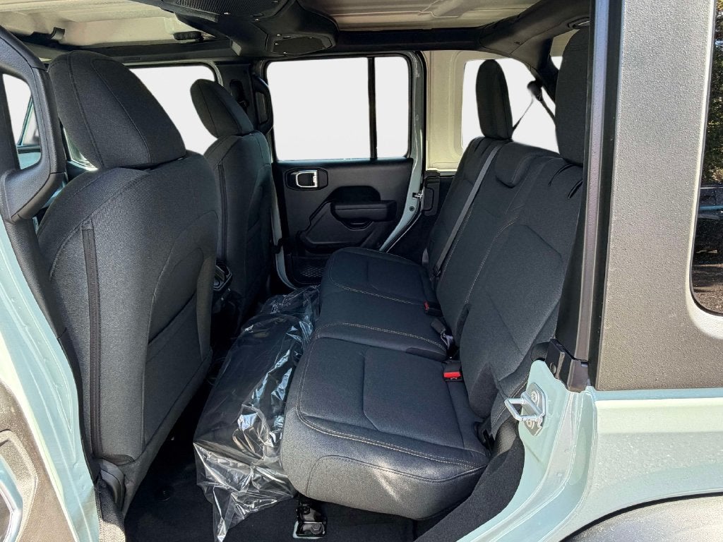2027 Jeep Wrangler WRANGLER 4-DOOR SPORT S
