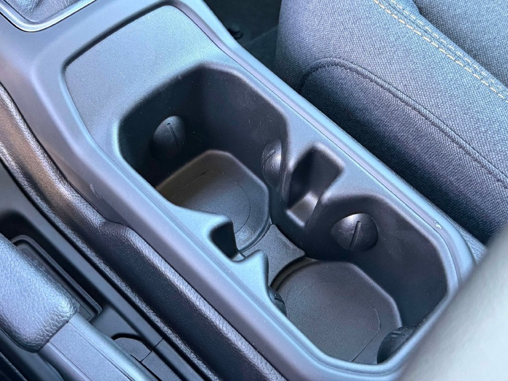 2027 Jeep Wrangler WRANGLER 4-DOOR SPORT S