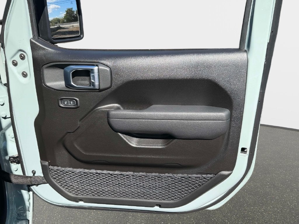 2027 Jeep Wrangler WRANGLER 4-DOOR SPORT S