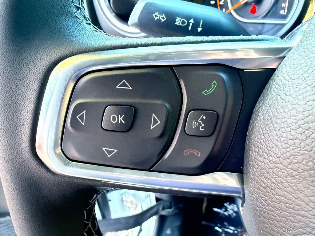 2027 Jeep Wrangler WRANGLER 4-DOOR SAHARA