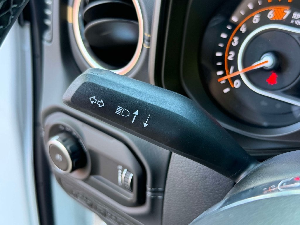 2027 Jeep Wrangler WRANGLER 4-DOOR SAHARA