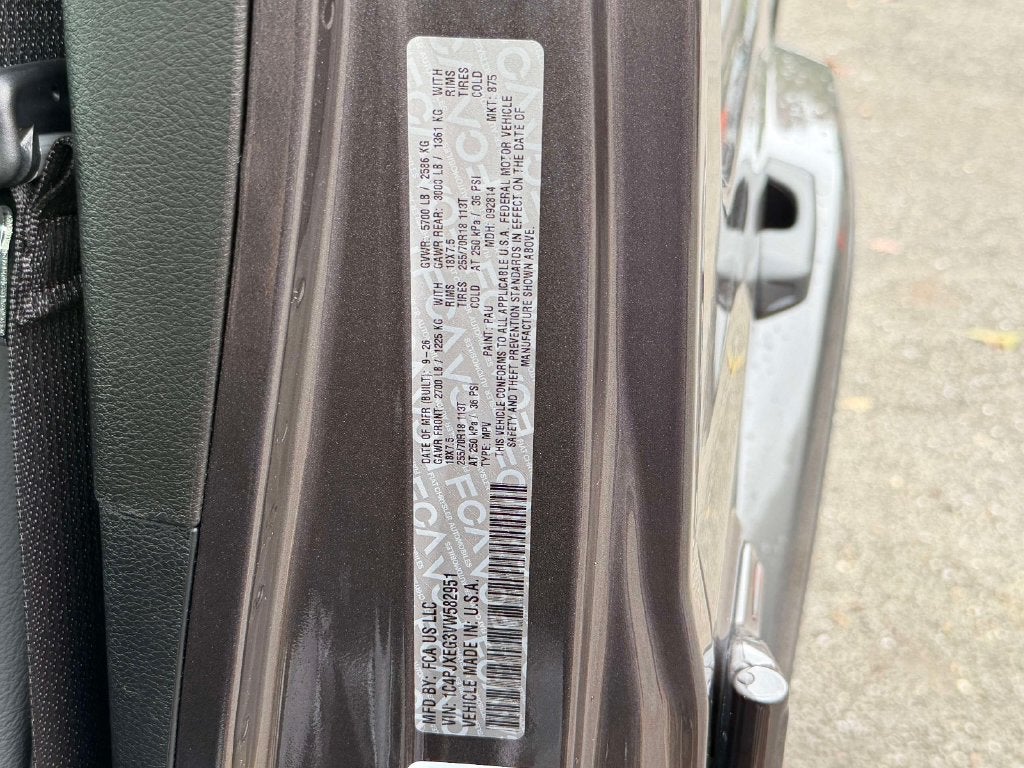 2027 Jeep Wrangler WRANGLER 4-DOOR SAHARA