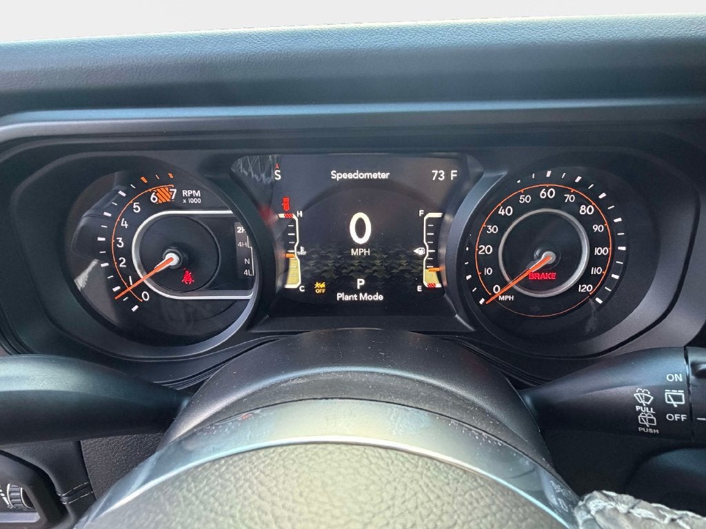 2027 Jeep Wrangler WRANGLER 4-DOOR SAHARA