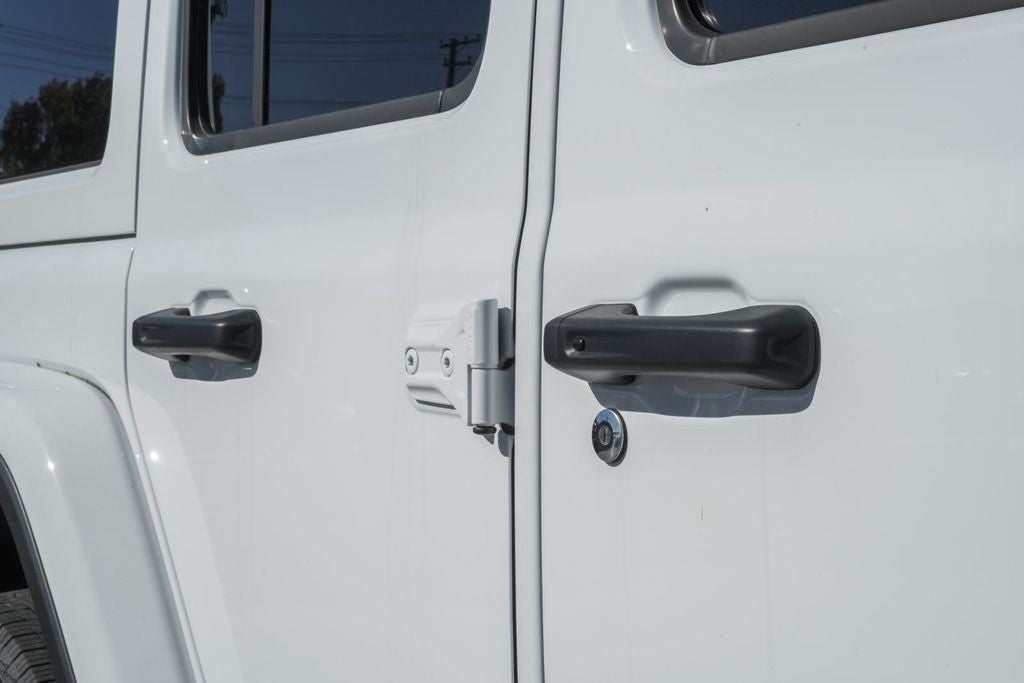 2025 Jeep Wrangler WRANGLER 4-DOOR SAHARA