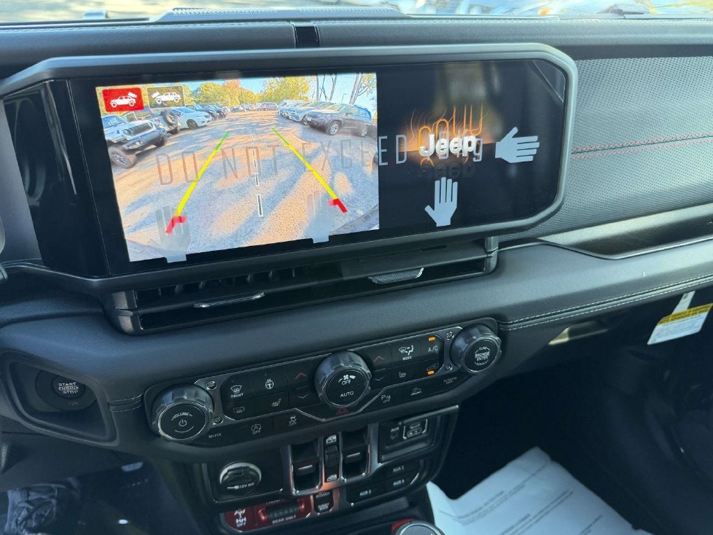 2027 Jeep Wrangler WRANGLER 4-DOOR RUBICON