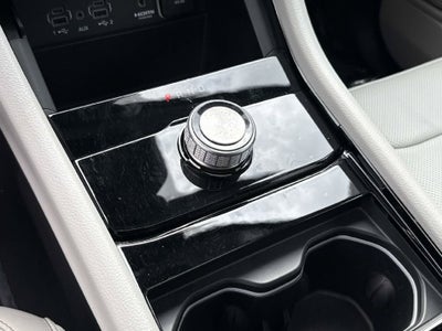 2023 Jeep Grand Cherokee Overland 4x2