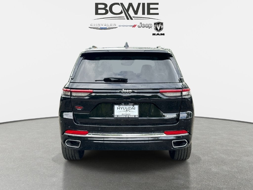 2023 Jeep Grand Cherokee Overland 4x2