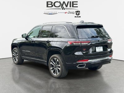 2023 Jeep Grand Cherokee Overland 4x2