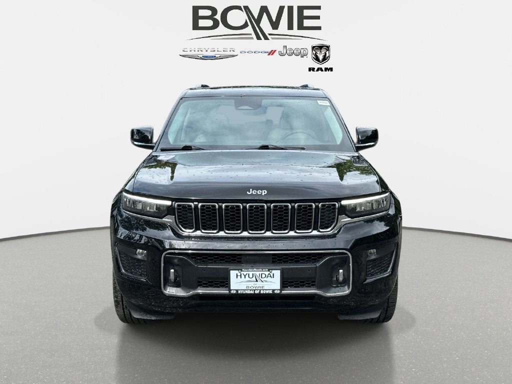 2023 Jeep Grand Cherokee Overland 4x2