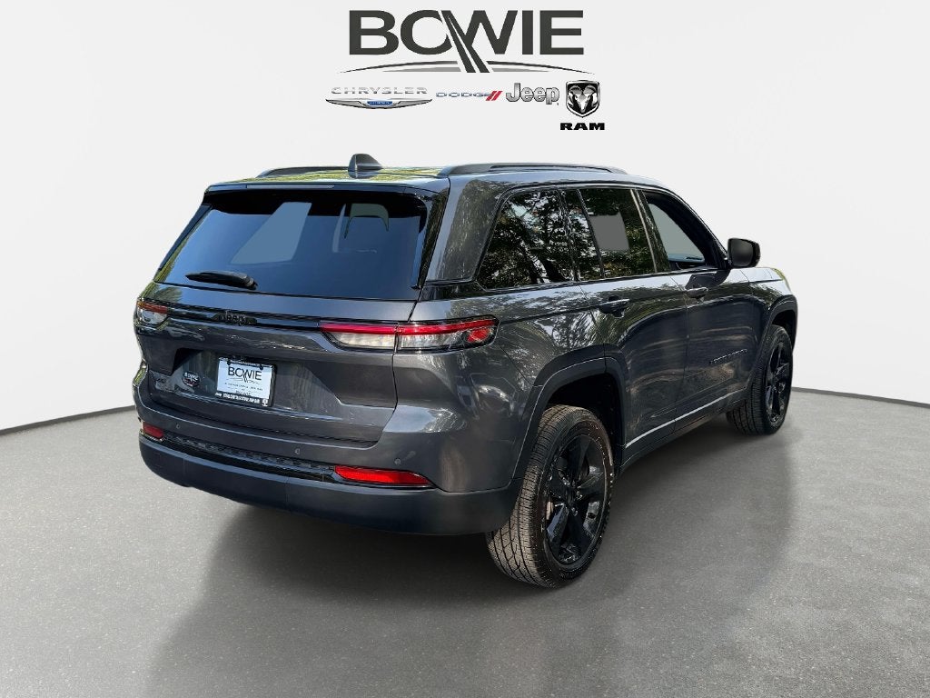 2022 Jeep Grand Cherokee Altitude 4x4