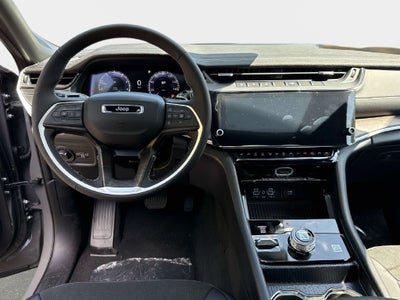 2027 Jeep Grand Cherokee GRAND CHEROKEE LAREDO ALTITUDE 4X4