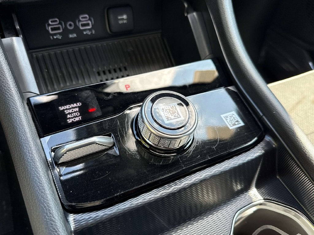 2027 Jeep Grand Cherokee GRAND CHEROKEE LAREDO ALTITUDE 4X4