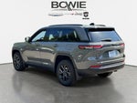 2027 Jeep Grand Cherokee GRAND CHEROKEE LAREDO ALTITUDE 4X4