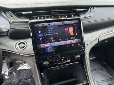 2022 Jeep Grand Cherokee Limited 4x4