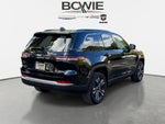 2027 Jeep Grand Cherokee GRAND CHEROKEE LIMITED 4X4