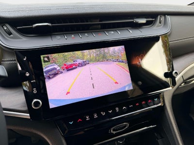 2027 Jeep Grand Cherokee GRAND CHEROKEE LIMITED 4X4