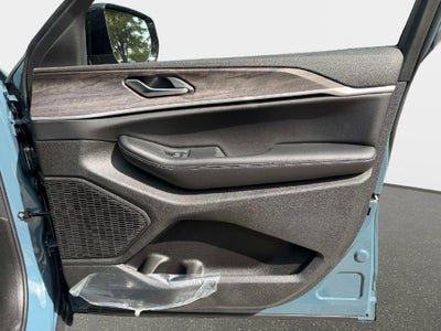 2027 Jeep Grand Cherokee GRAND CHEROKEE LIMITED 4X4