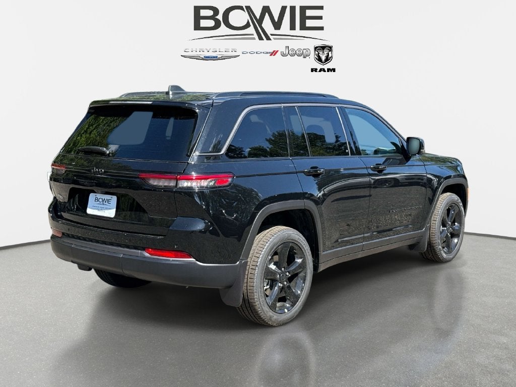 2027 Jeep Grand Cherokee GRAND CHEROKEE LIMITED 4X4