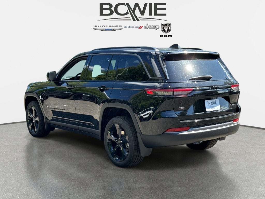 2027 Jeep Grand Cherokee GRAND CHEROKEE LIMITED 4X4