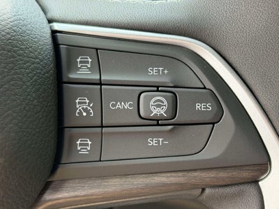 2027 Jeep Grand Cherokee GRAND CHEROKEE LIMITED RESERVE 4X4