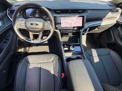 2027 Jeep Grand Cherokee GRAND CHEROKEE LIMITED RESERVE 4X4